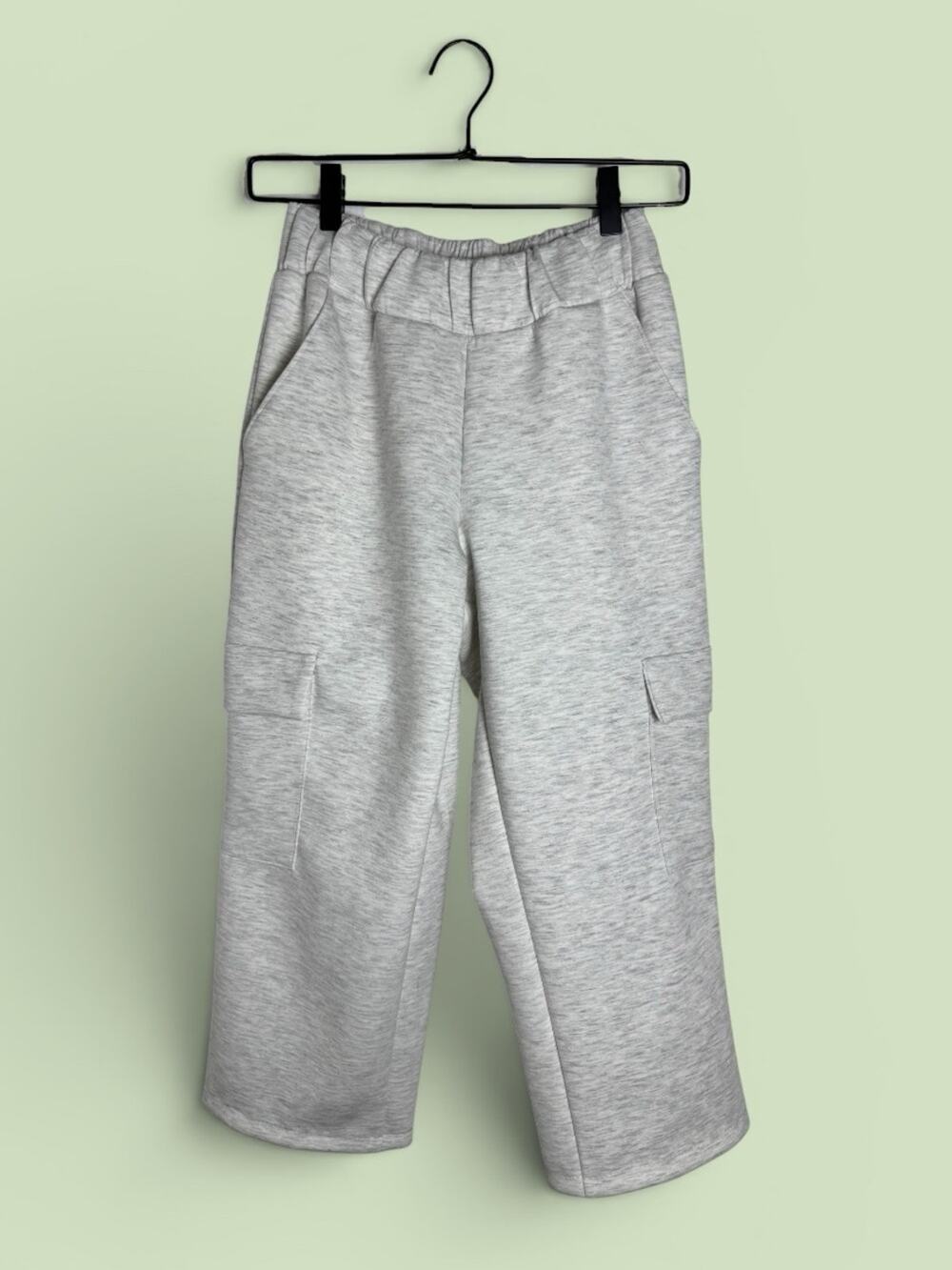 Express High Waist Cargo Cropped Pant in Heather Gray